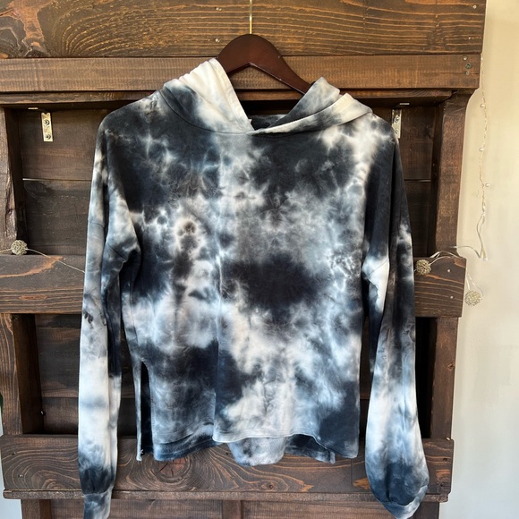 Glyder Tops - Glyder Tie Dye Workout Shirt